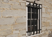 false arrest and malicious prosecution claims